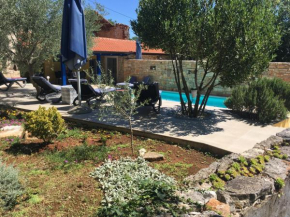 Holiday Home Ava1 with pool & Holiday Home Ava2 with whirlpool